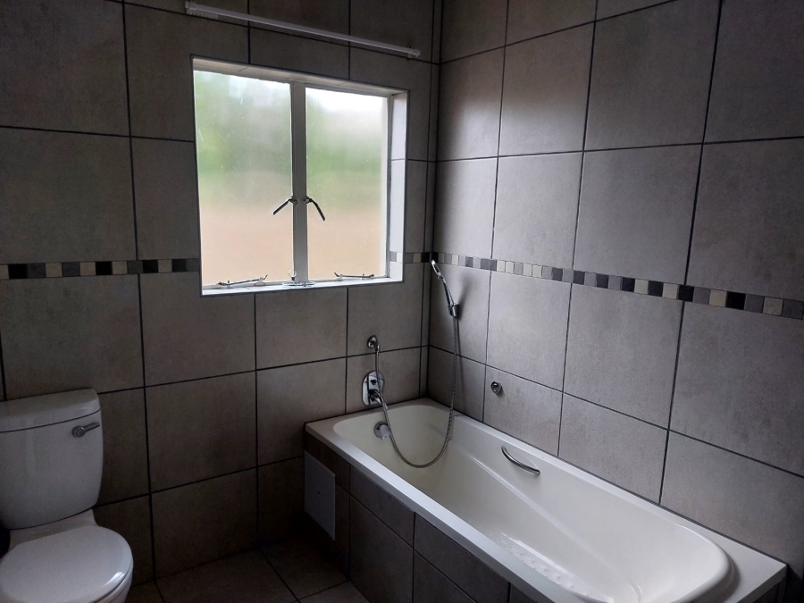 3 Bedroom Property for Sale in Waterkloof Hill Estate North West